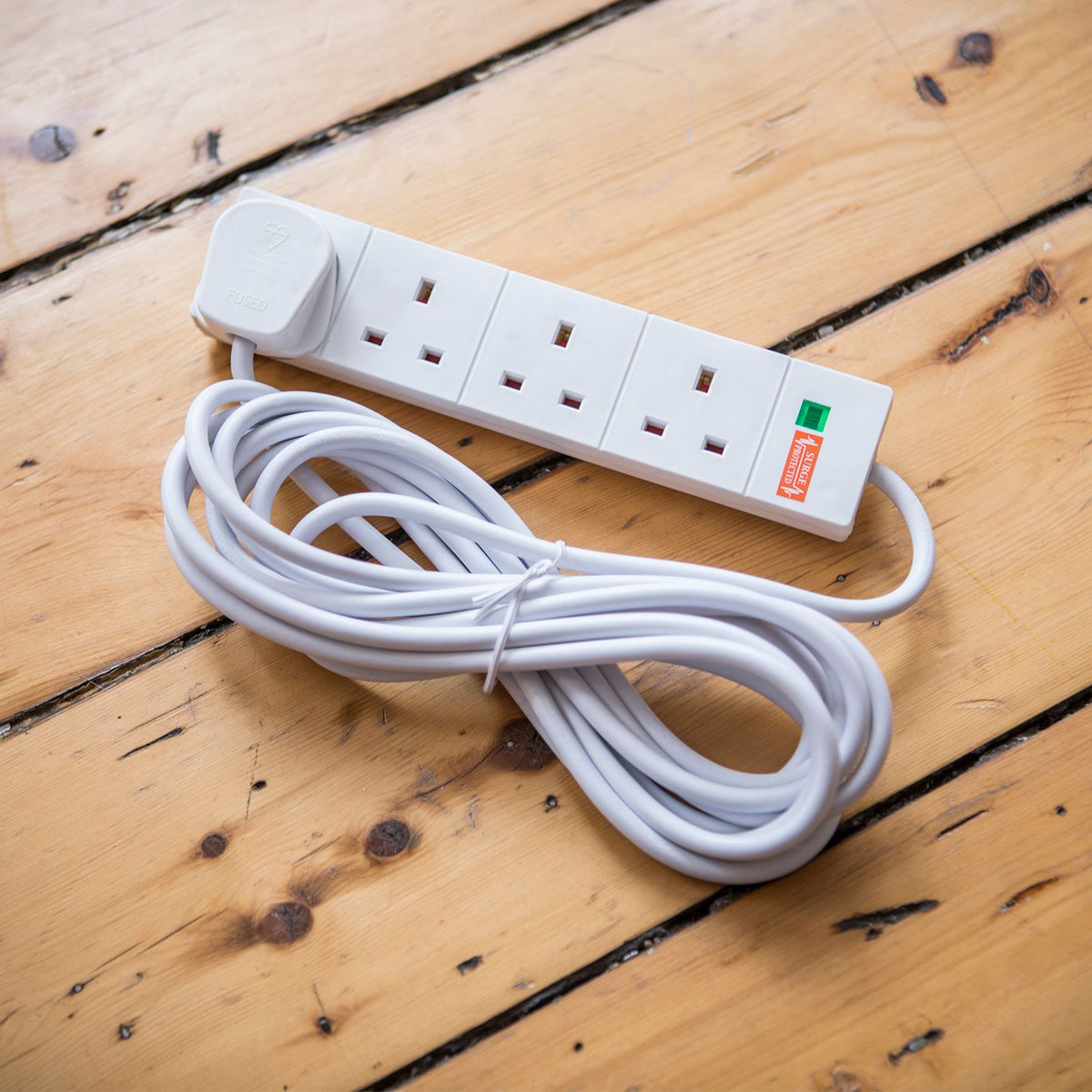 4 Gang 5m Mains Extension Lead Socket 13A with Surge Protection - Whit