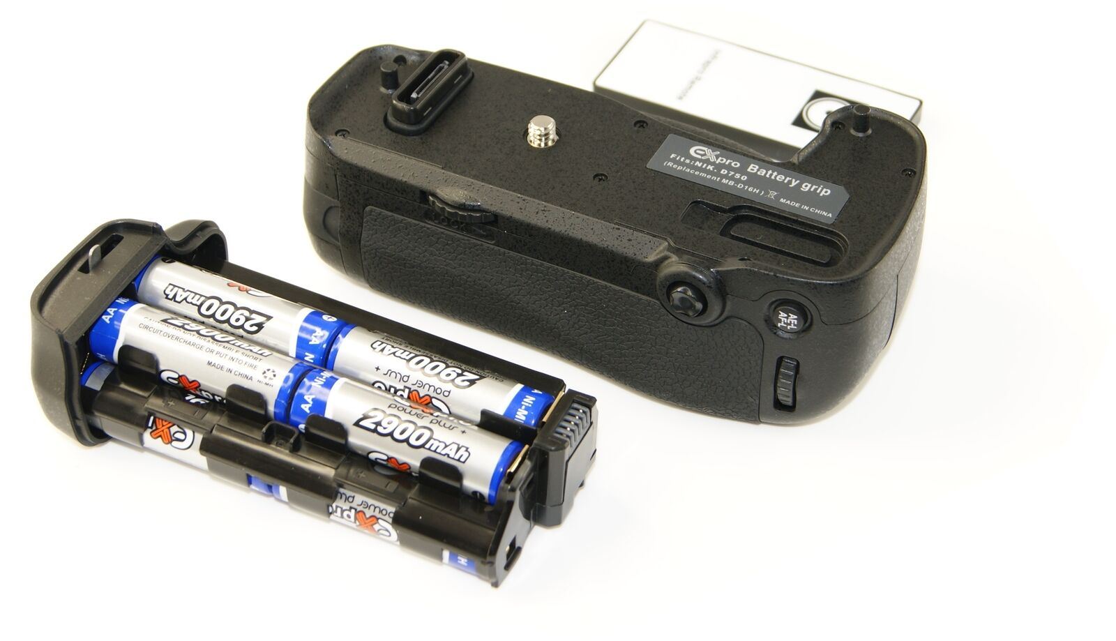 Ex-Pro Power Battery Grip Nikon MB-D16 EN-EL15 Battery Power Battery Grip Pack for Nikon D750 DSLR Camera, with Infrared Remote Shutter Release