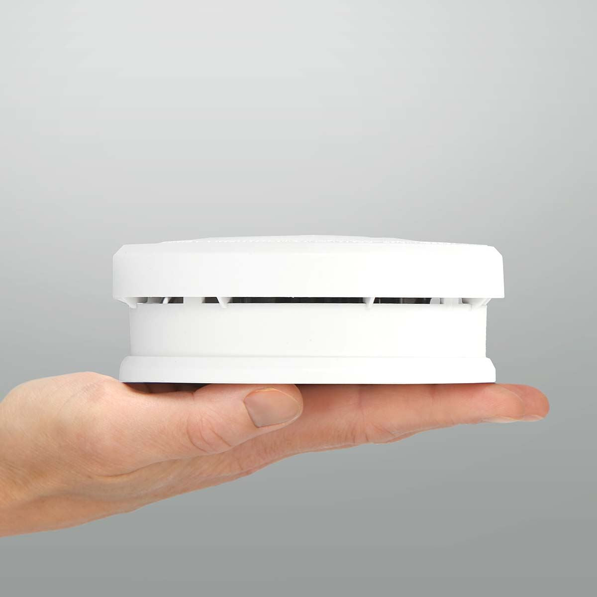 Alecto SA20 Smoke detector with Hush Button | >85 dB | Battery Included | EN14604:2005/AC:2008 | White