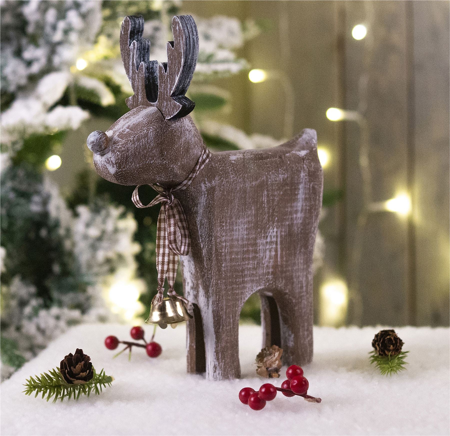 Rustic Wooden Christmas Reindeer Decoration Ornament