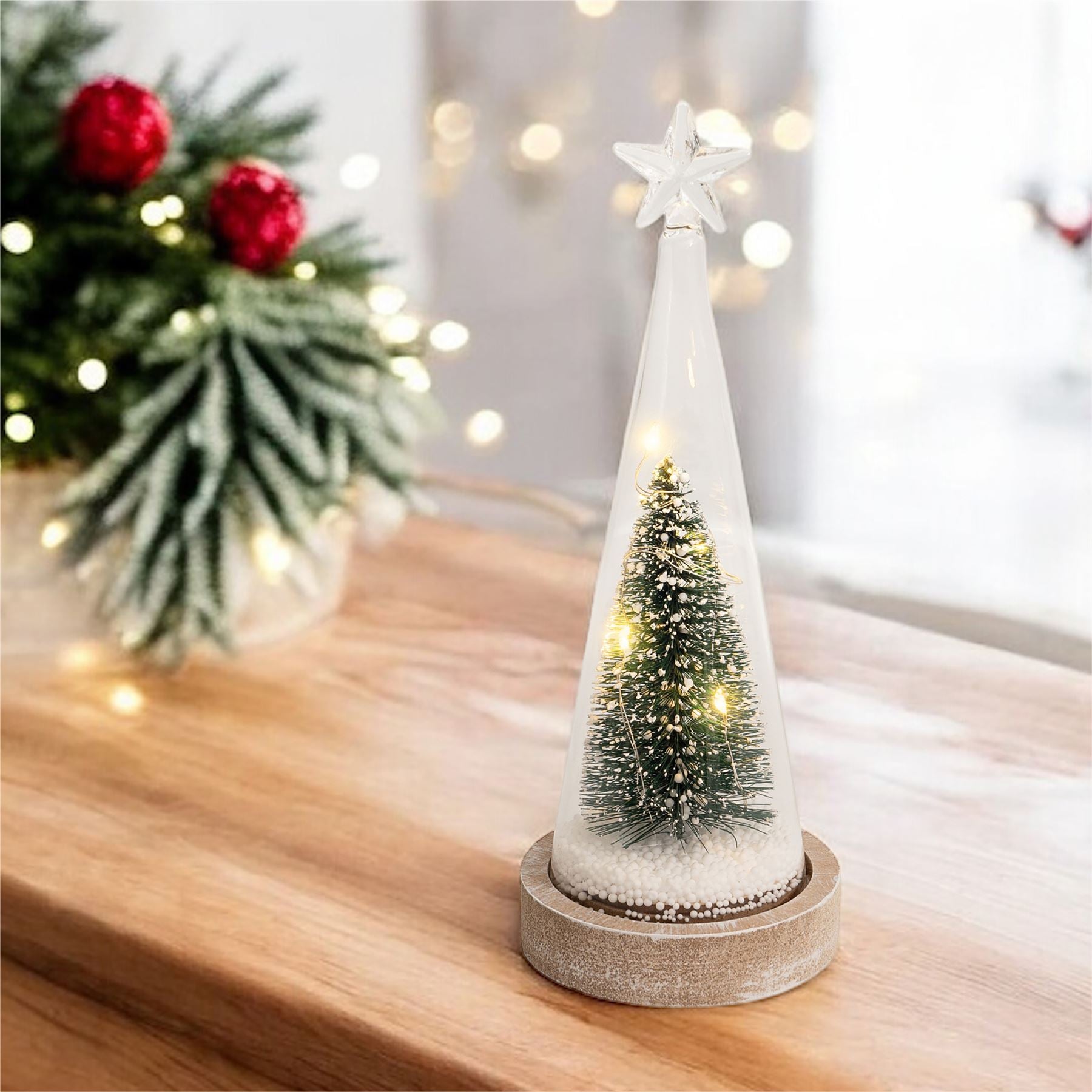 Table Top Glass Enclosed Christmas Tree Scene Ornament Decoration with Wire LED Lights Battery Powered