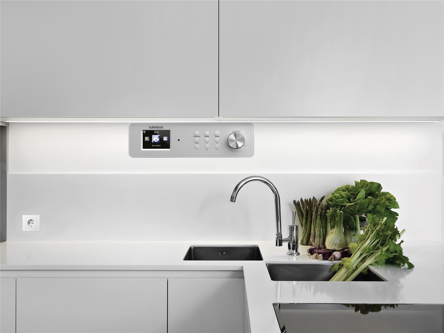 Lenco Under Cabinet Kitchen Clock Internet / FM Radiowith TFT Screen | Remote Control | White