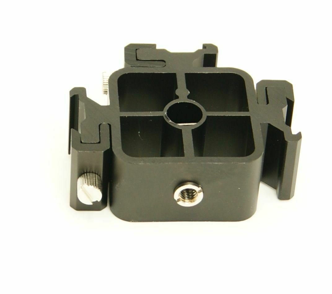 Ex-Pro Metal Triflash 3 Way Bracket with 3 Flash Cold Shoe Mounts [Bracket only]