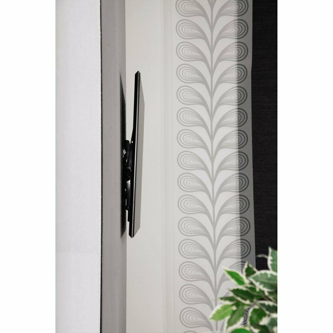 Hama Tilt TV Wall Mount | 10 - 37 " | Maximum supported screen weight: 25 kg | Tiltable | Steel | Black