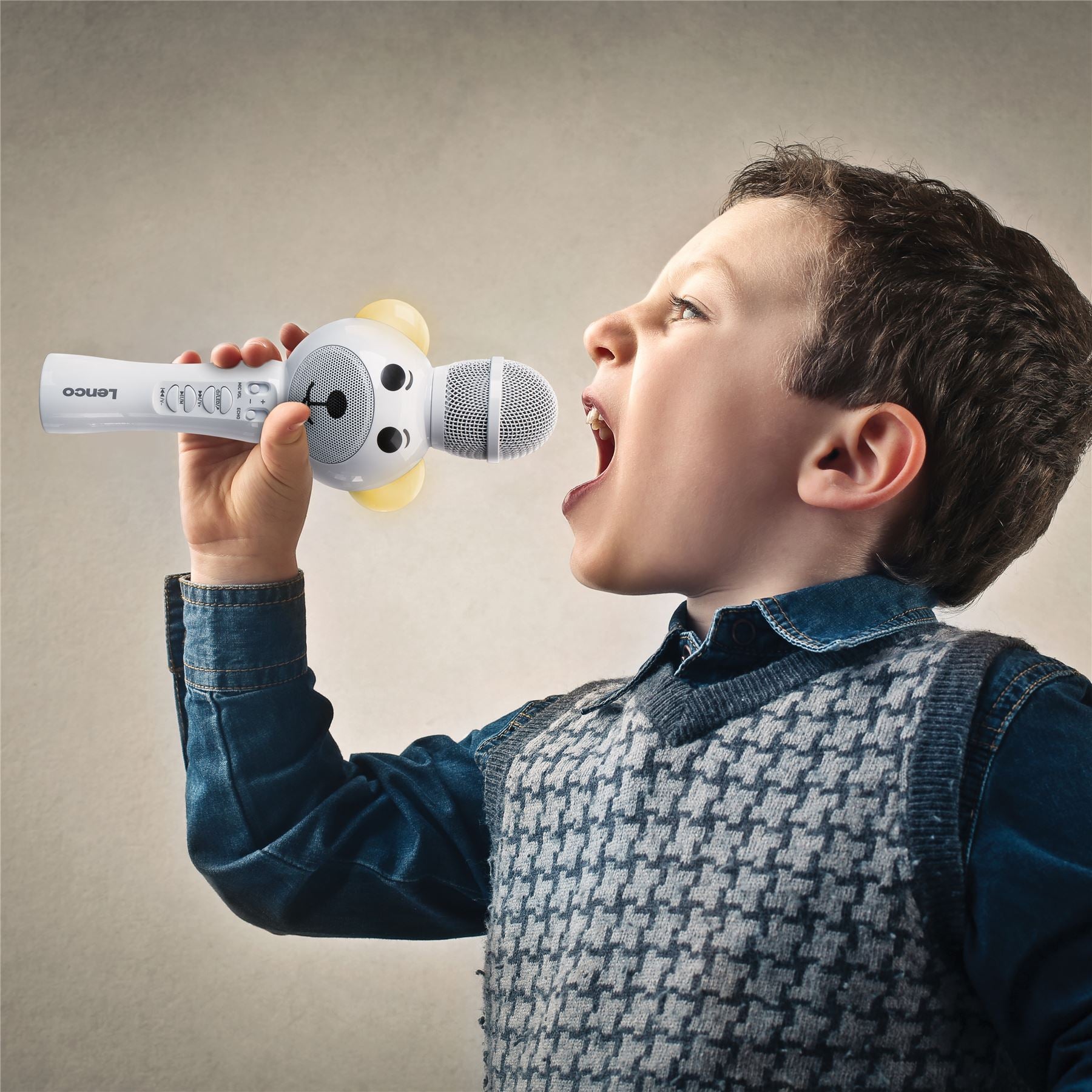 Lenco Karaoke microphone with Bluetooth® SD slot lights Aux Out White | BMC-060WH