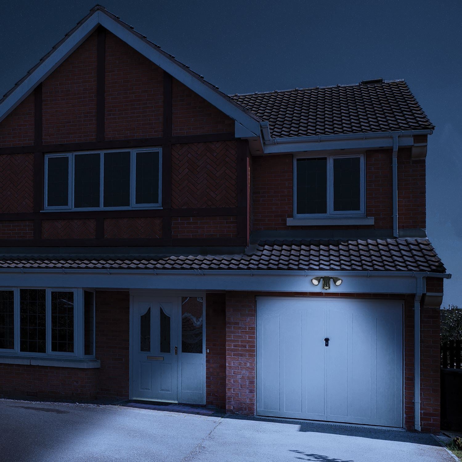 Lyyt LED Battery | PIR Motion Sensor | Dual Spot | Security Outdoor Bright Flood Light