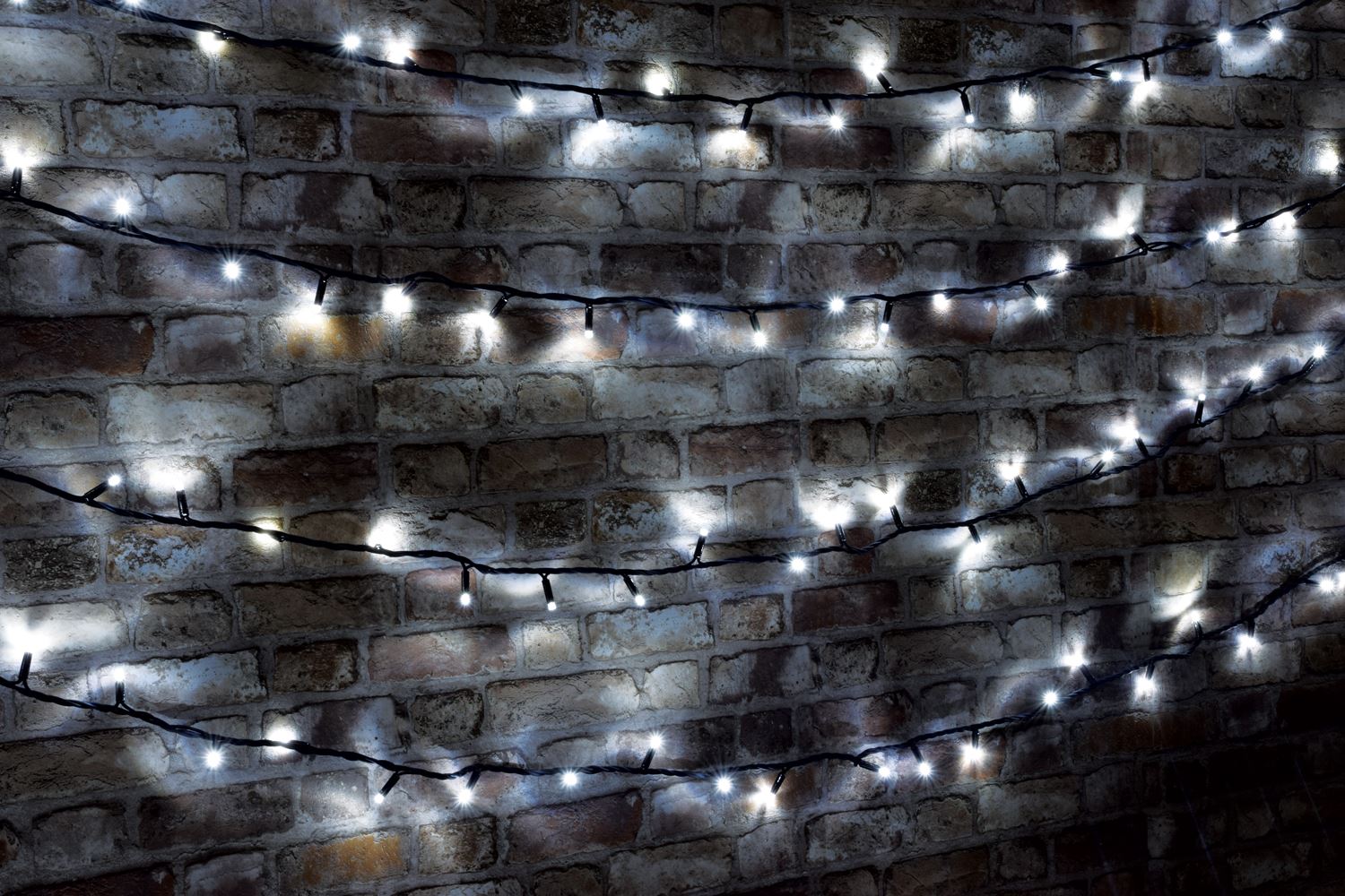 Lyyt 180 LED 18m Lyyt-Link Heavy Duty LED String Lights [Linkable] - Cool White