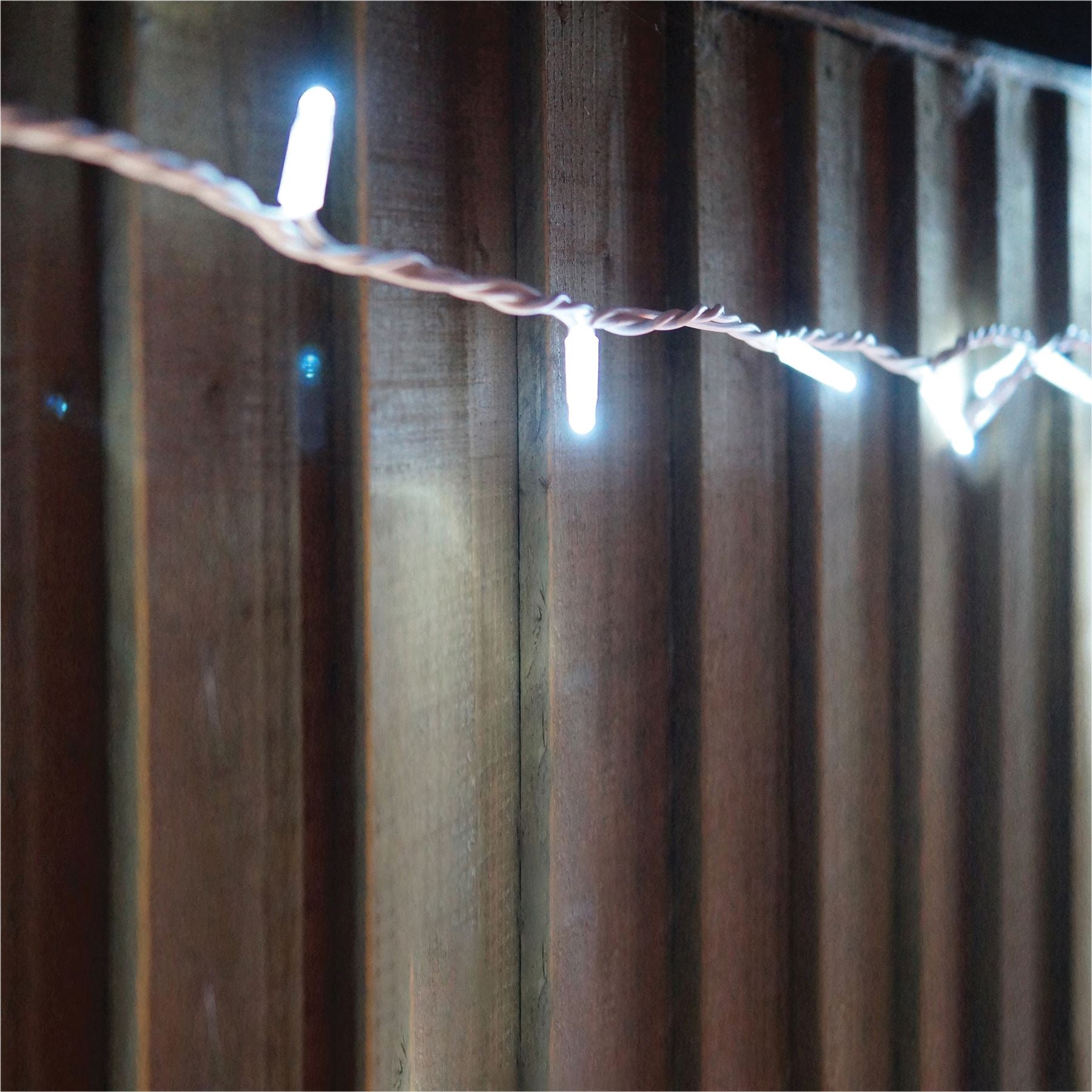 10m Easy-Connect Cool White 80 LED String Lights With Interconnectable White Rubber Cable