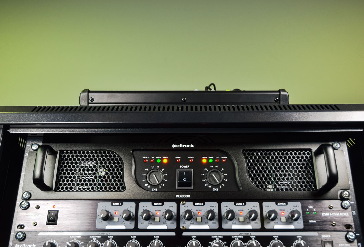 Citronic PLX2000 2U Rack Mount Power Amplifier, 2 x 700W @ 4 Ohms