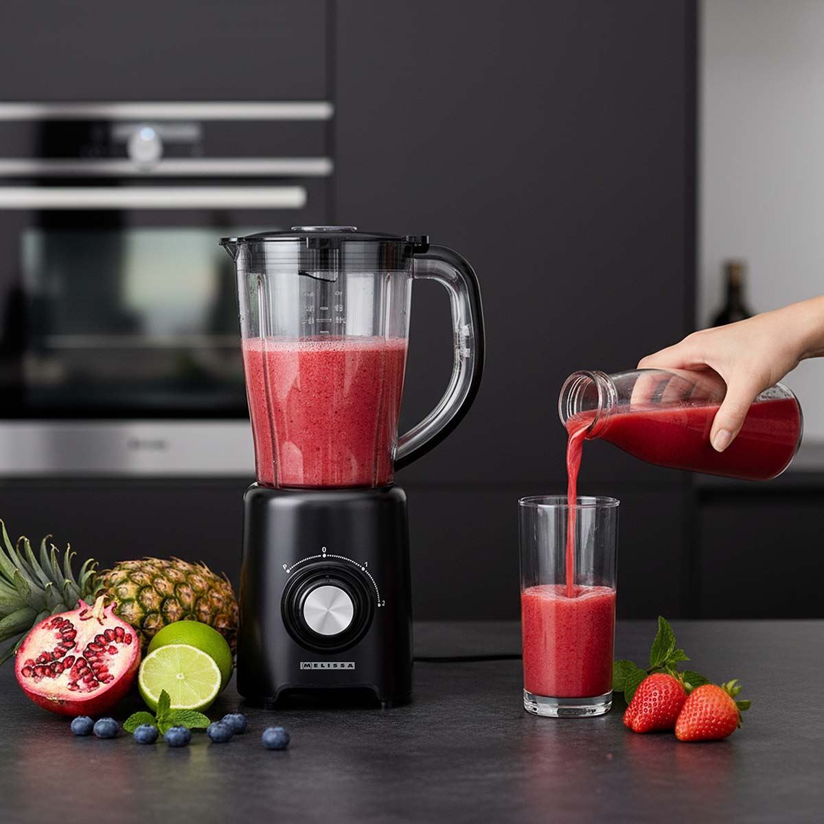 MELISSA Table Top Blender, 800W, with 1.5L Plastic Jug, 2 Speed Settings and Pulse Function, Ideal for Fruit Juice, Vegetables, Soup, Smoothies, Protein Shakes and more - Black