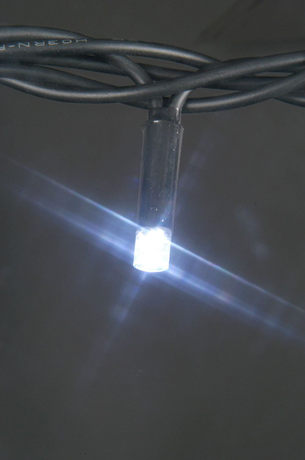 Lyyt 180 LED 18m Lyyt-Link Heavy Duty LED String Lights [Linkable] with controller - Cool White