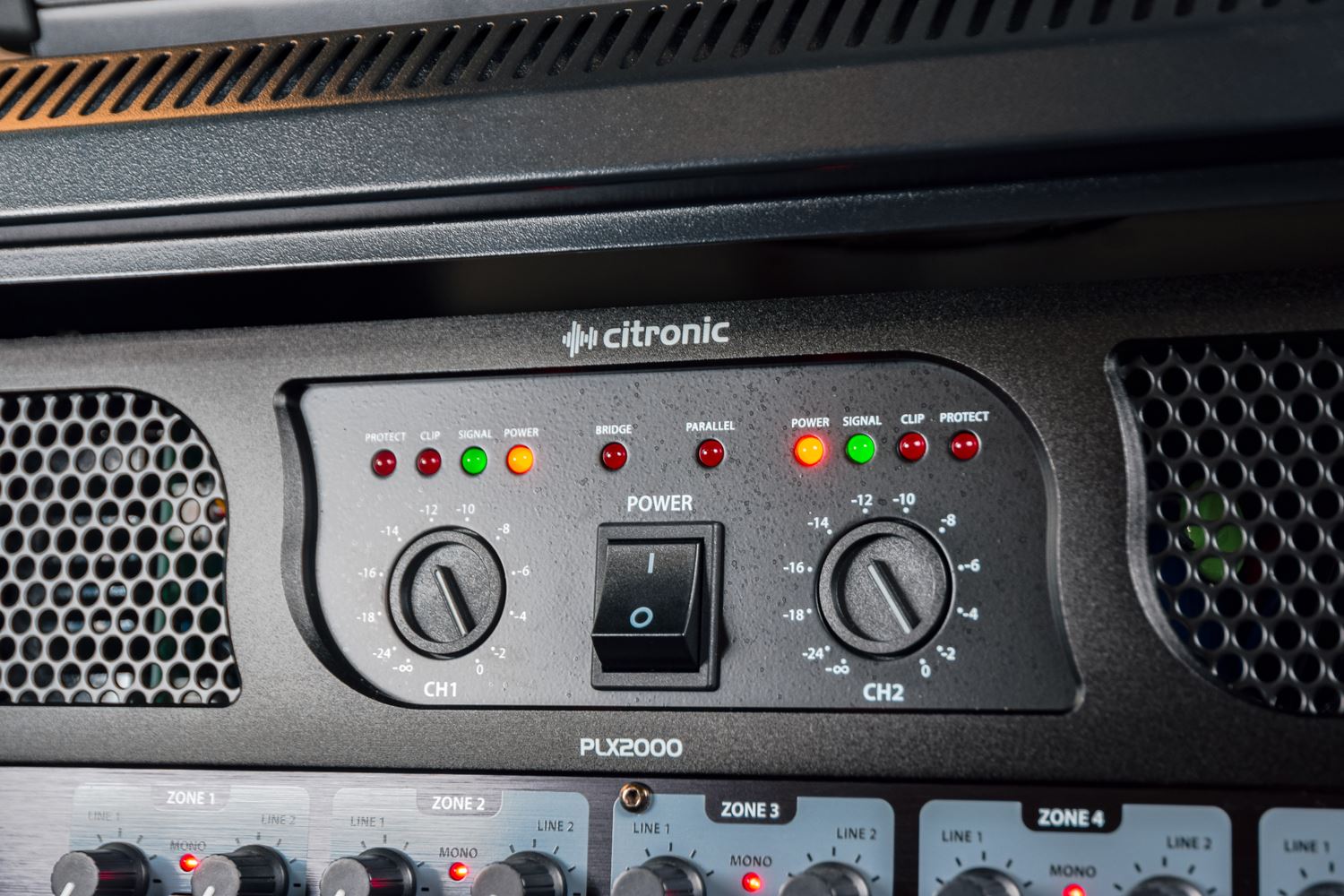 Citronic PLX2000 2U Rack Mount Power Amplifier, 2 x 700W @ 4 Ohms