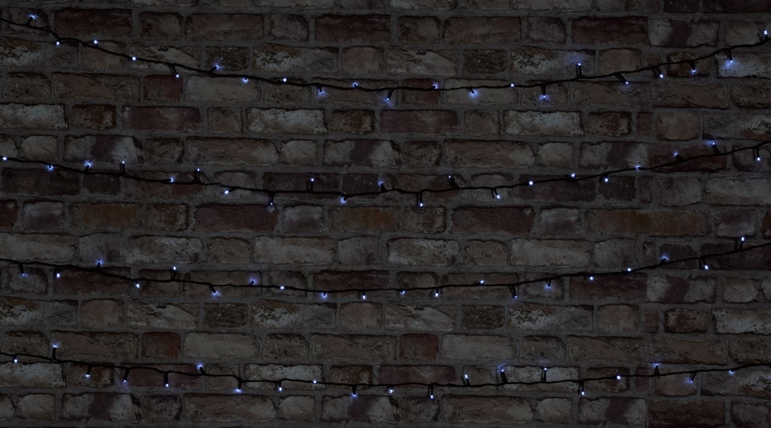 Lyyt Indoor / Outdoor 120 LED battery operated String Lights with Timer - Cool White