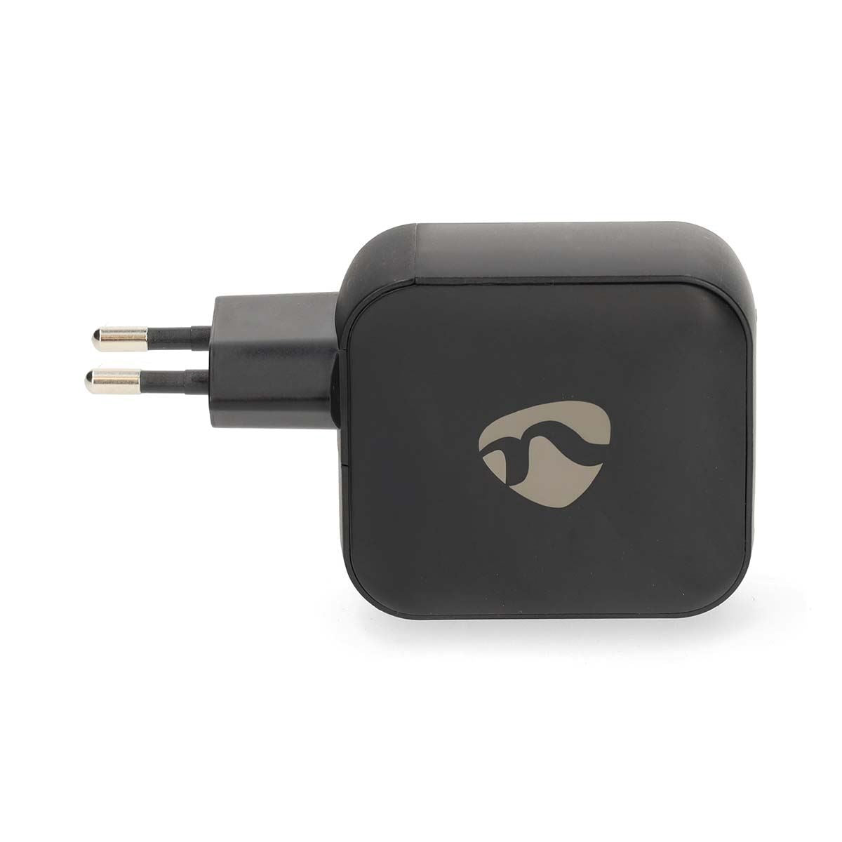 Nedis EU Euro Travel Wall Charger | 100 W | GaN | PD3.0 | Quick charge feature | 2.5 / 3.0 / 5.0 A | Number of outputs: 3 | USB-A / 2x USB-C™ | Automatic Voltage Selection | Black