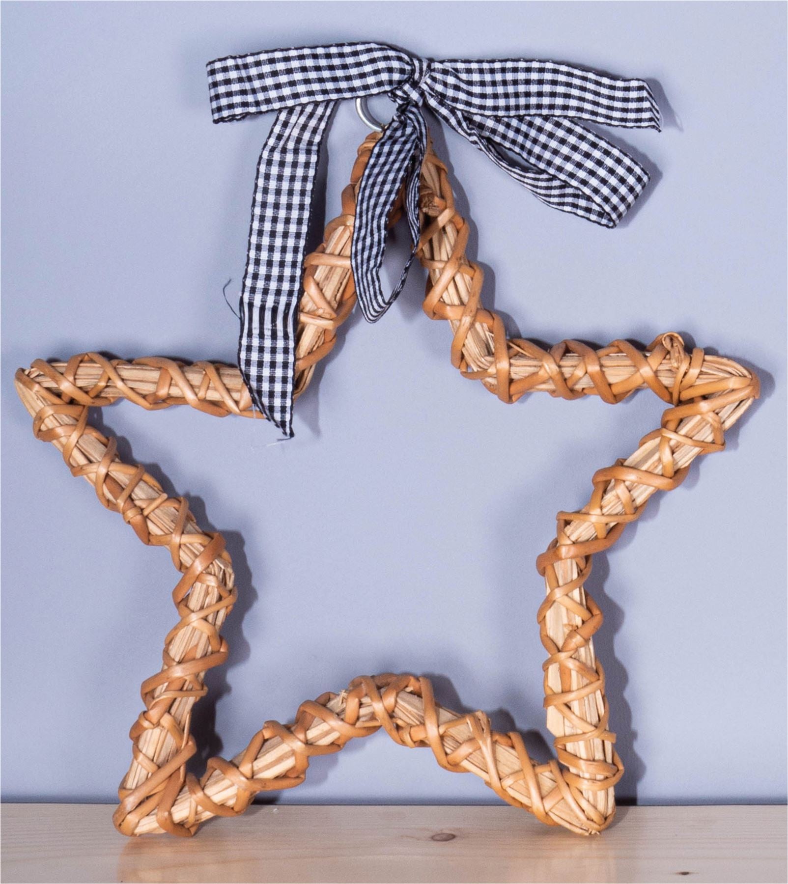 Natural Wicker Hollow Christmas Star Silhouette Rustic Wall Hanging Decoration