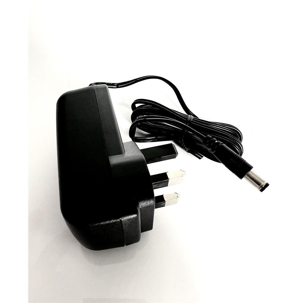 UK 3 Pin AC Mains Adapter 5v 3A 2.1mm DC Plug