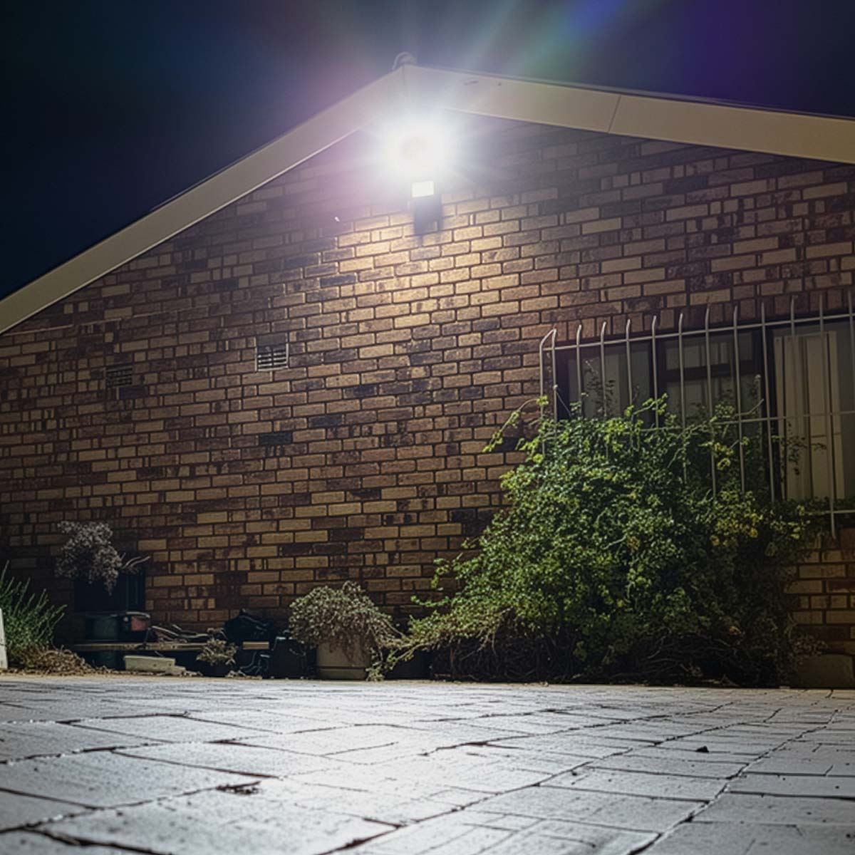 Nedis Smartlife Outdoor Light | Motion Sensor | 1620 lm | Wi-Fi | 20 W | Warm to Cool White | 3000 - 6500 K | Aluminium | Android™ / IOS