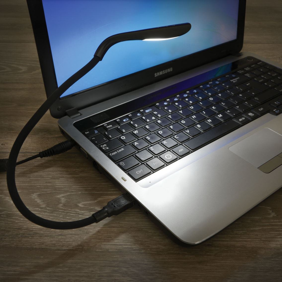 Lyyt Flexible USB 14 LED Lamp Light Torch Laptop Notebook Computer PC Reading Black