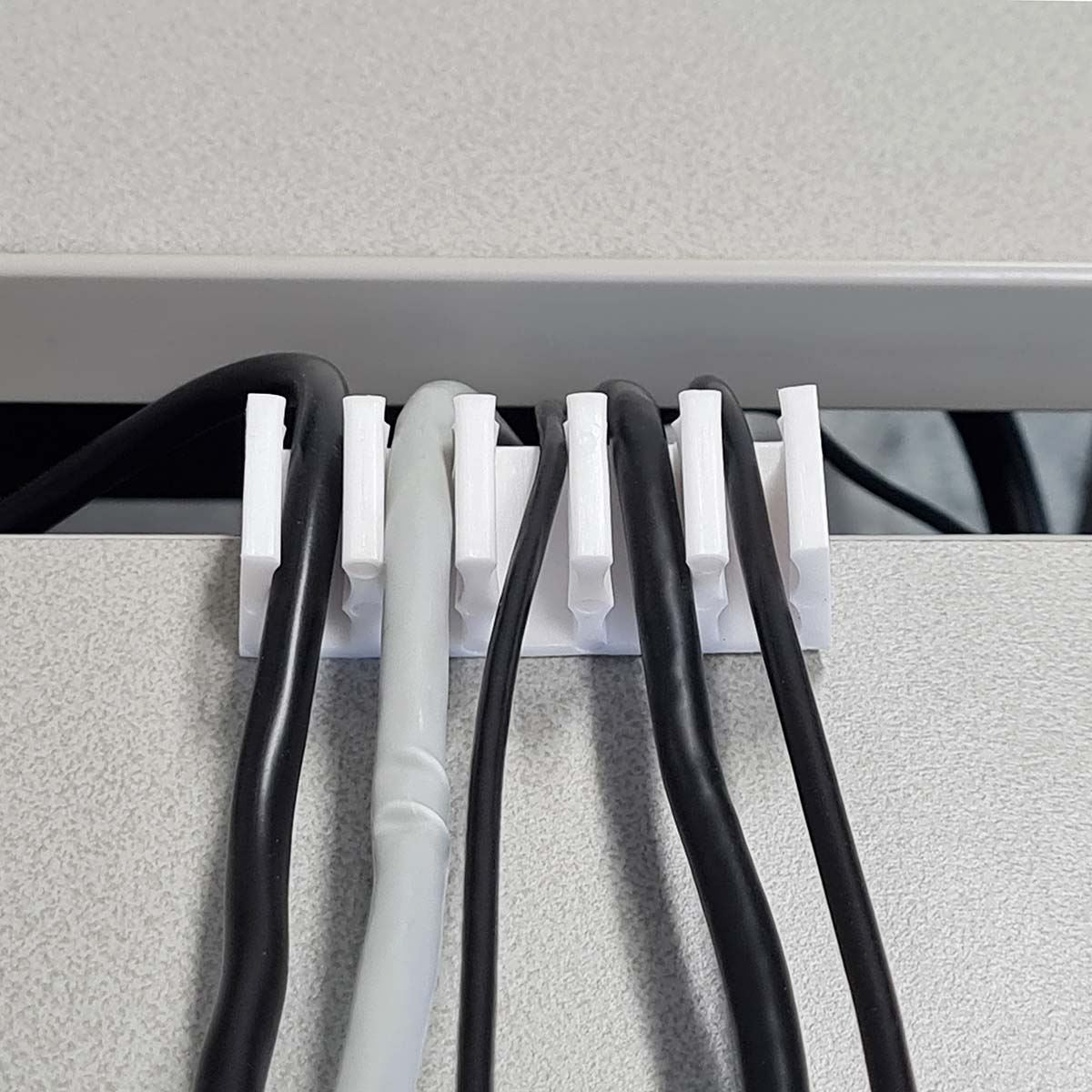 Nedis Cable Management | Cable Clip | Click and Go | 2 pcs | Number of slots: 5 Slots | Maximum cable thickness: 7.1 mm | Polypropylene | White