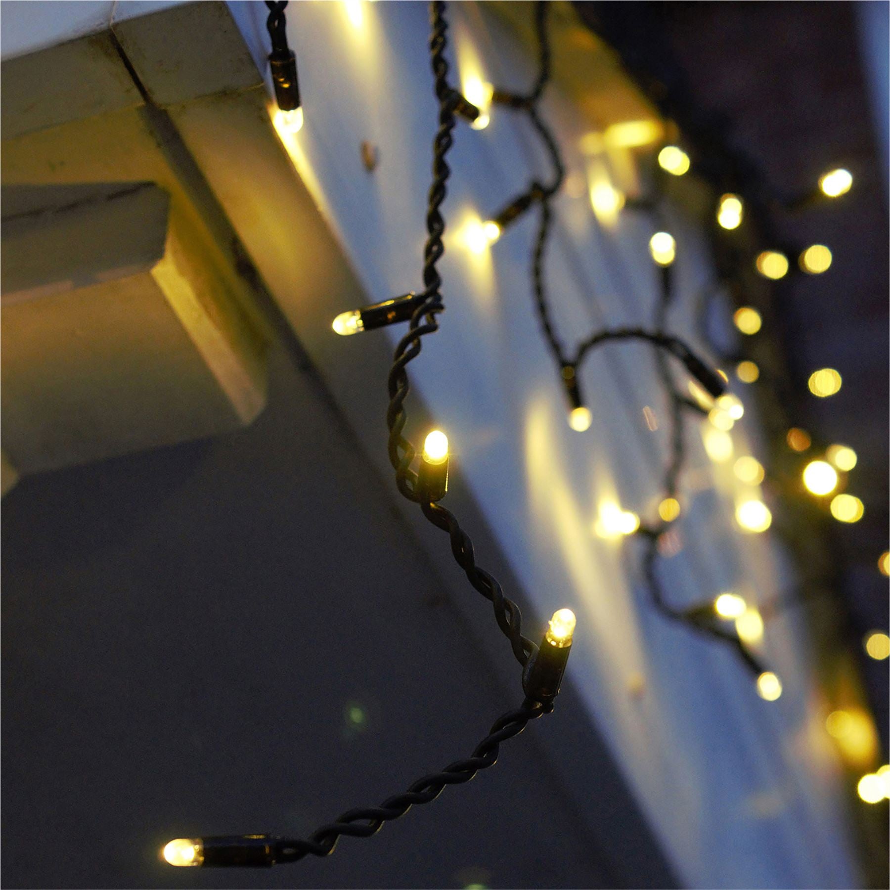 5m Easy-Connect Warm White 120 Icicle Lights Black Rubber With 60/40/20cm Drop with 10% Twinkle