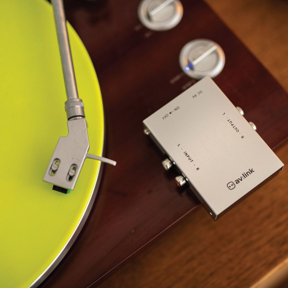 AVLink RCA Phono Pre-amplifier For Turntables Record Players etc.