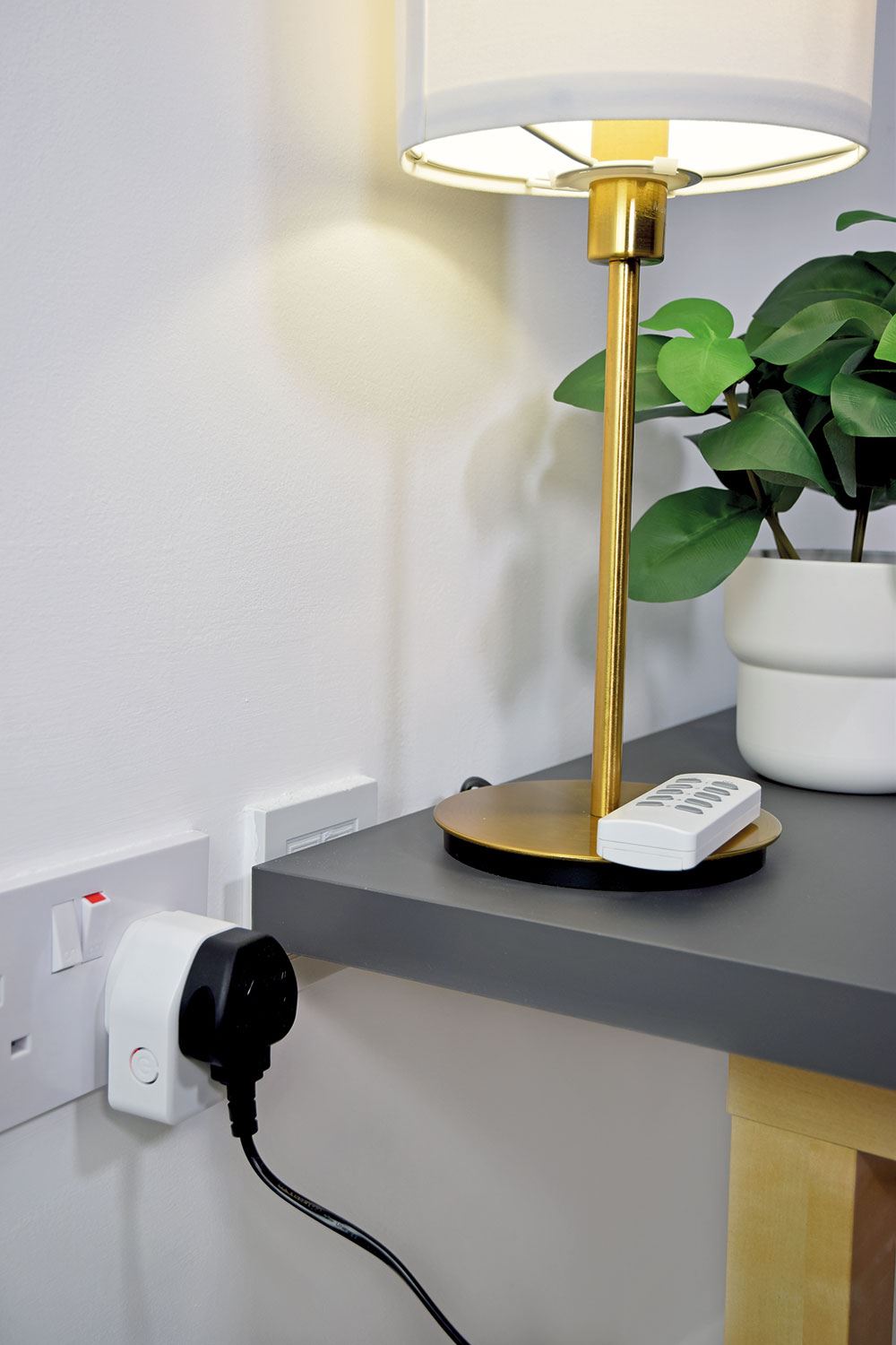 Mercury 5x Wireless Remote Control Gang Outlet Mains Sockets Programma