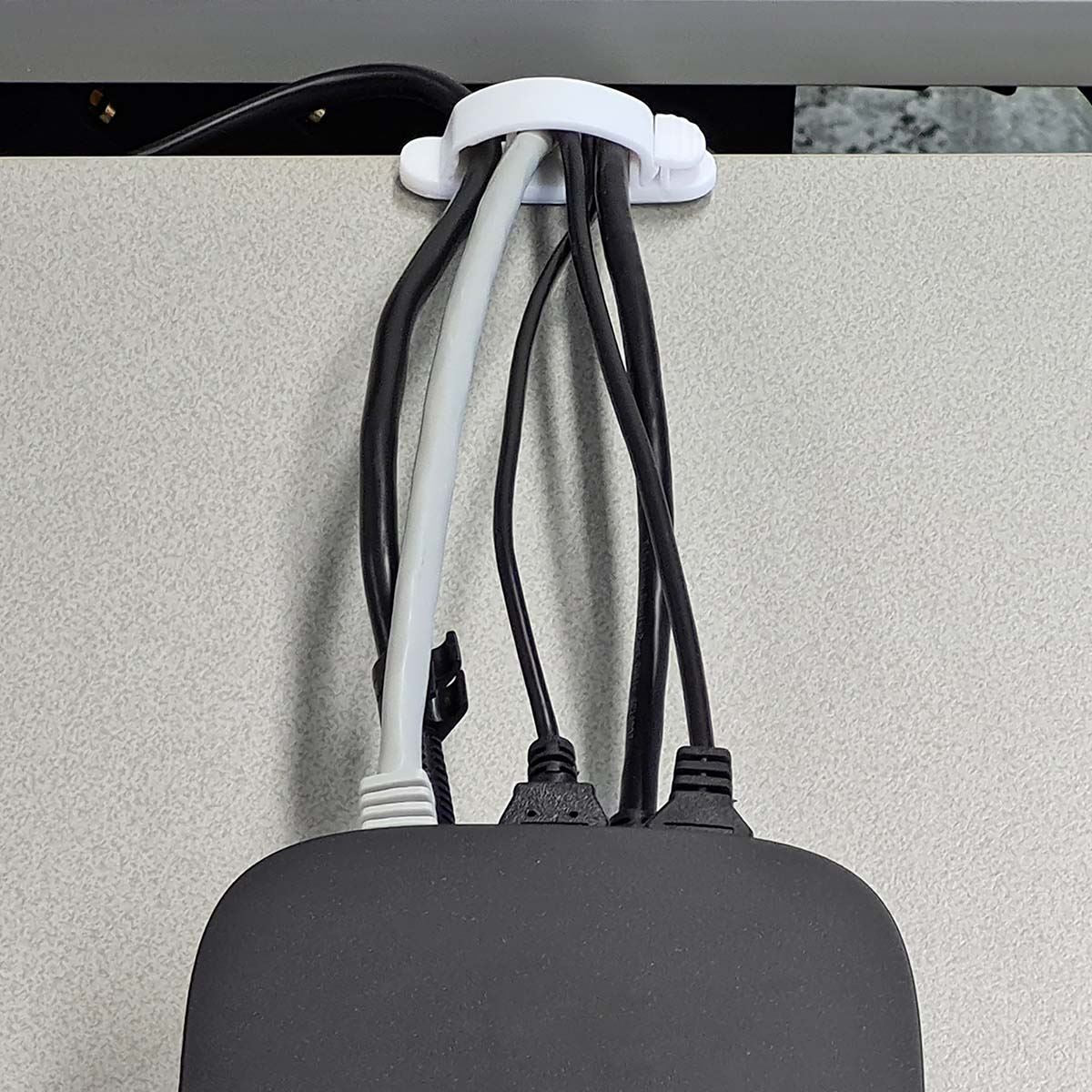 Nedis Cable Management | Cable Clip | Locked | 3 pcs | Number of slots: 3 Slots | Maximum cable thickness: 7.5 mm | Polypropylene | White