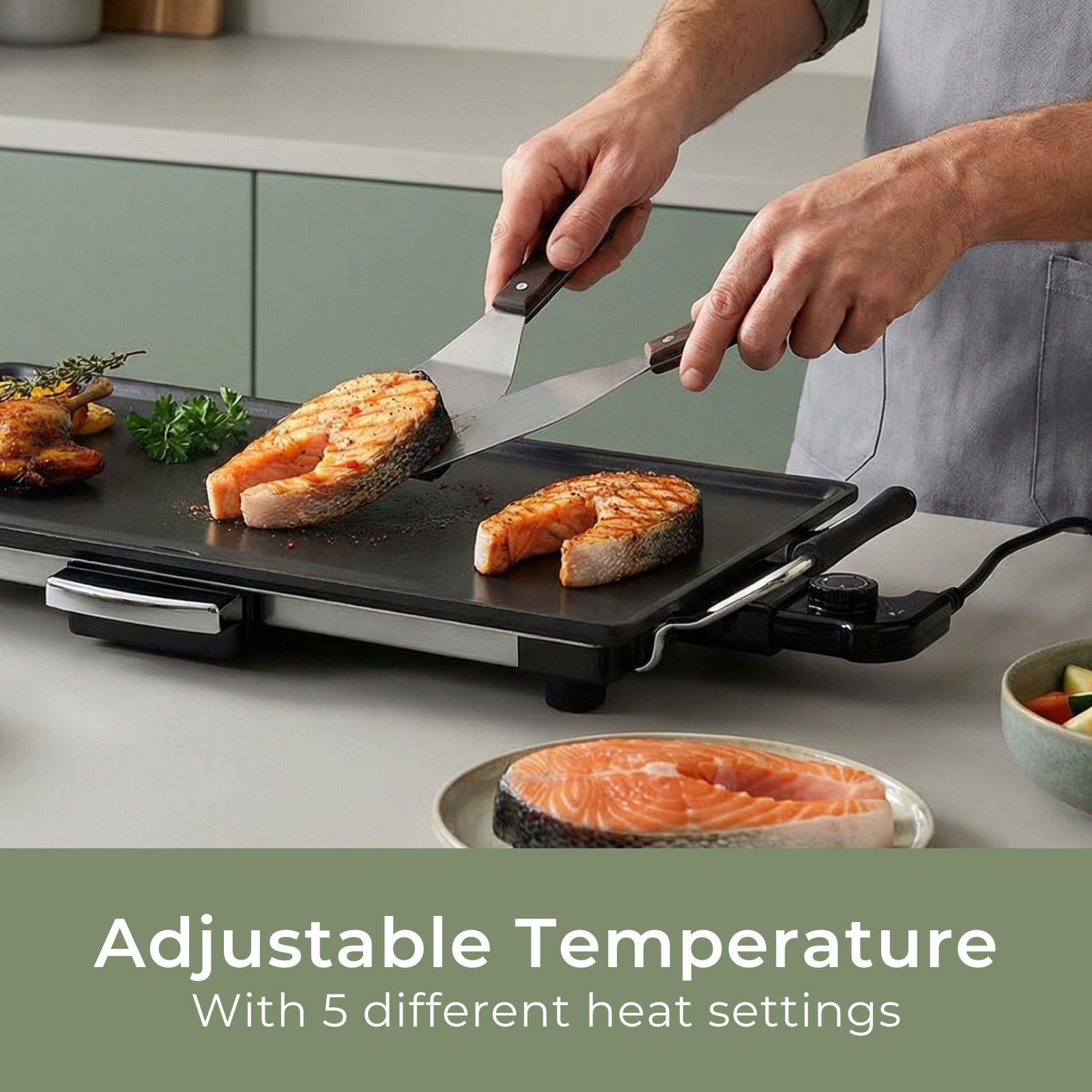 MELISSA Electric Teppanyaki Grill Plate, Large Non-Stick Table Top Griddle with 47.5cm x 26.5cm Hot Plate, Adjustable Temperature Control and Drip Tray, 2000W - Black