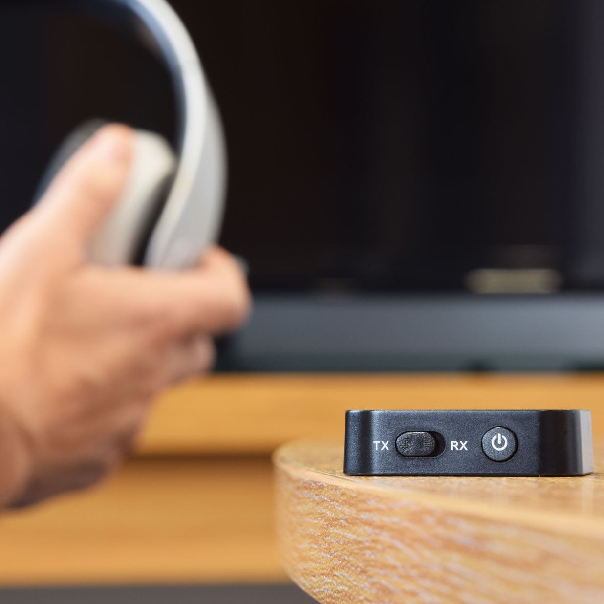 Av:link Rechargeable 2-in-1 Bluetooth Receiver & Transmitter Dongle For Car Home HIFI Studio PC