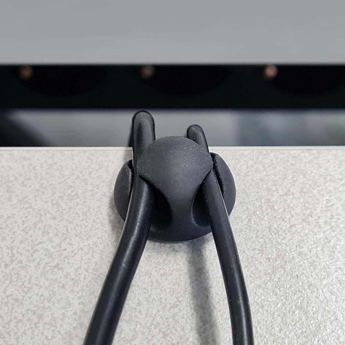 Nedis Cable Management | Cable Clip | Click and Go | 6 pcs | Number of slots: 2 Slots | Maximum cable thickness: 5.3 mm | TPE | Black