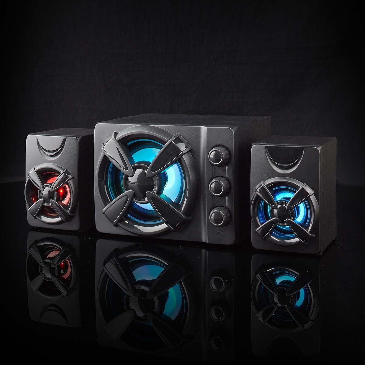 Nedis Gaming Speaker | Speaker channels: 2.1 | USB Powered | 3.5 mm Male | 33 W | LED | Volume control
