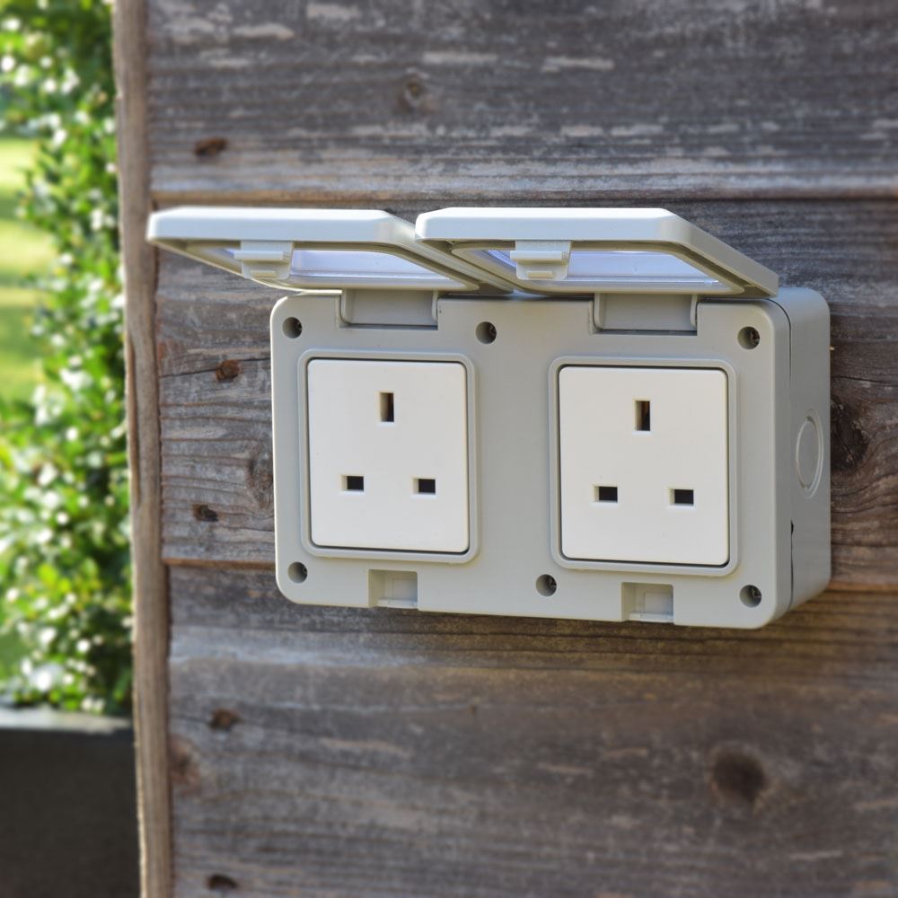 Mercury Weatherproof 2 Gang Outdoor IP55 Double Twin Socket Unswitched Garden Outside