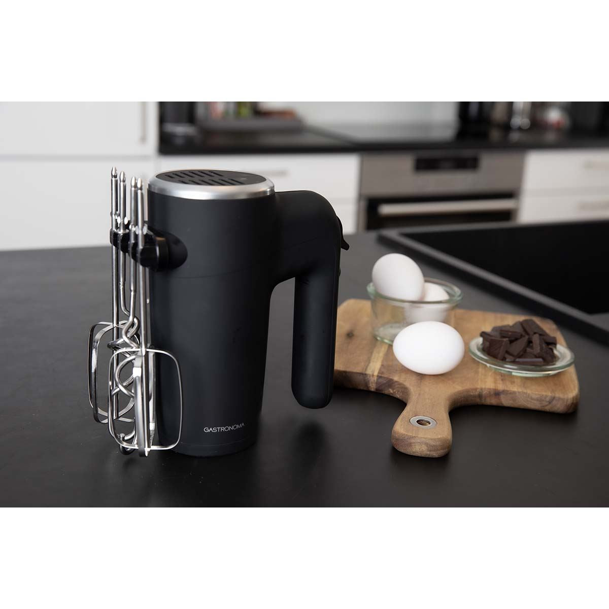 Gastronoma Electric Hand Mixer with 6 speeds & Turbo setting, 2 Chrome Plated beaters & 2 Chrome Plated dough hooks inc, all dishwasher safe, Easy release button, 500W