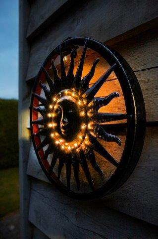 Solar LED Wall Light Smiling Sun Ornament Brushed Silver