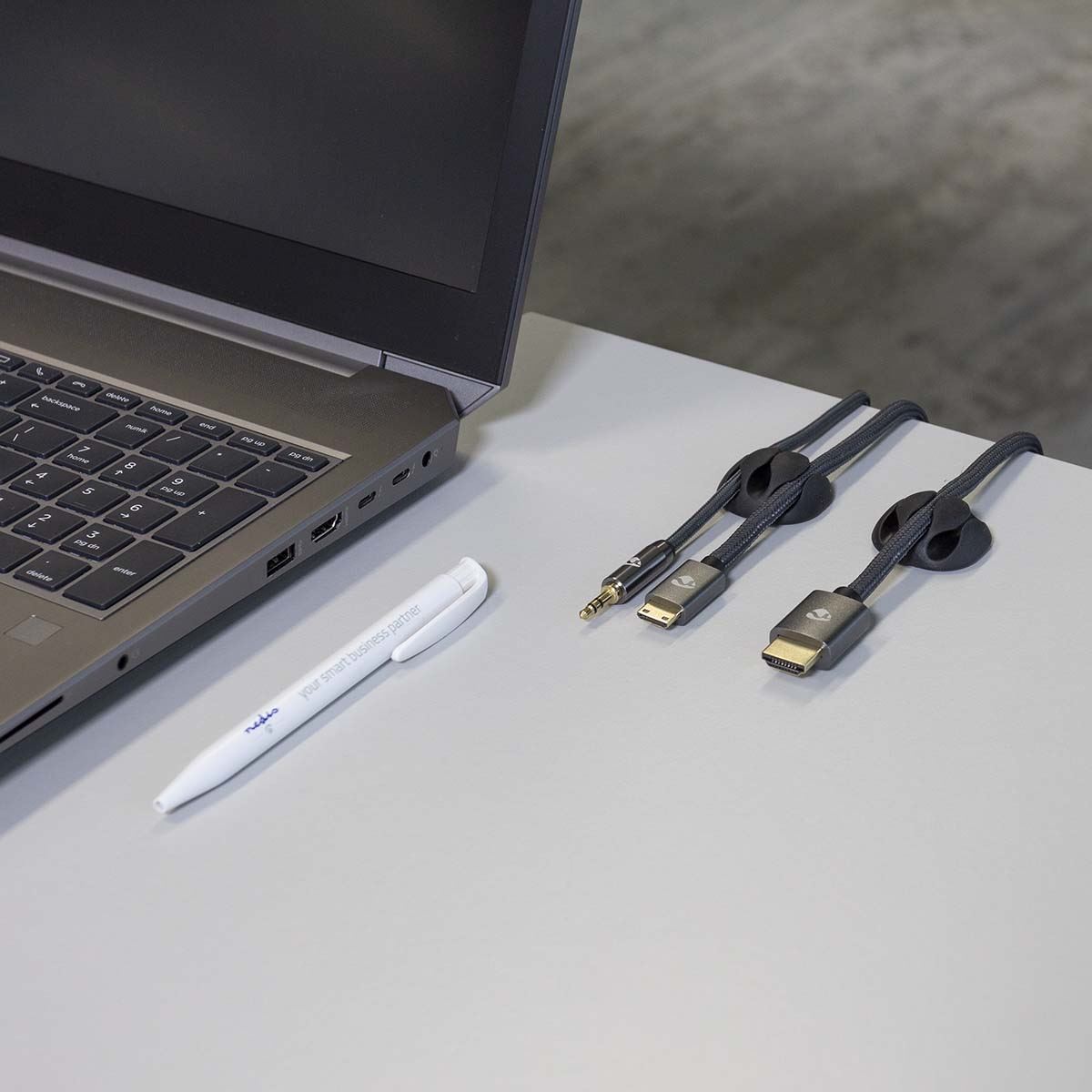 Nedis Cable Management | Cable Clip | Click and Go | 4 pcs | Number of slots: 3 Slots | Maximum cable thickness: 5.3 mm | TPE | Black