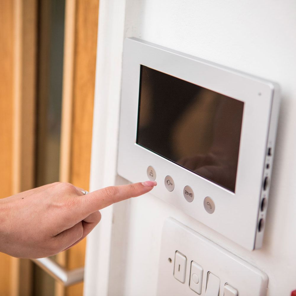 Mercury 7" Colour LCD Monitor & Camera Intercom Wired Door Entry System