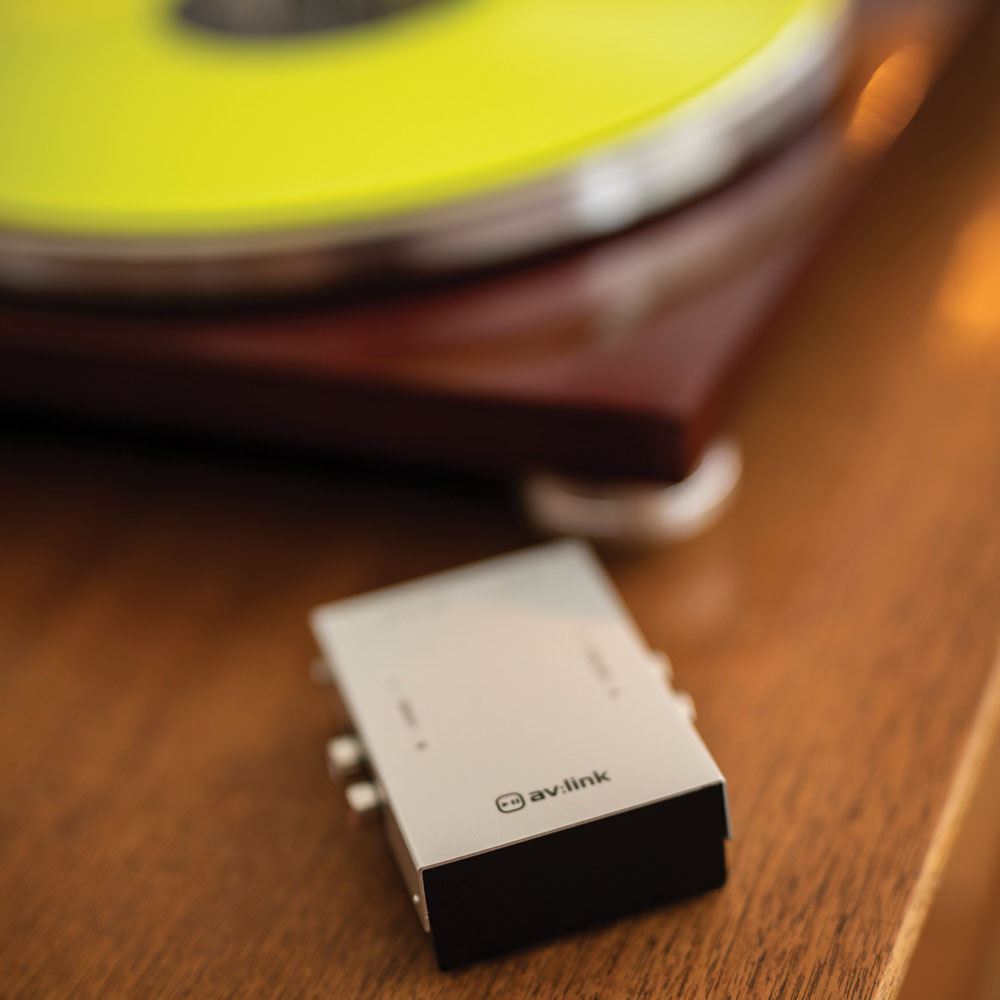 AVLink RCA Phono Pre-amplifier For Turntables Record Players etc.