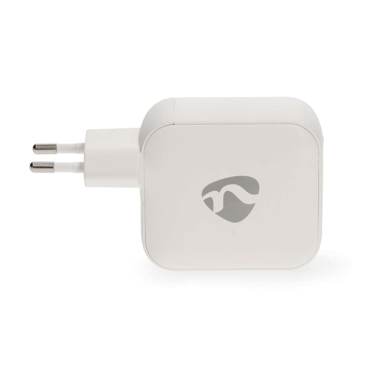 Nedis EU Euro Travel Wall Charger | 100 W | GaN | PD3.0 | Quick charge feature | 2.5 / 3.0 / 5.0 A | Number of outputs: 3 | USB-A / 2x USB-C™ | Automatic Voltage Selection | White
