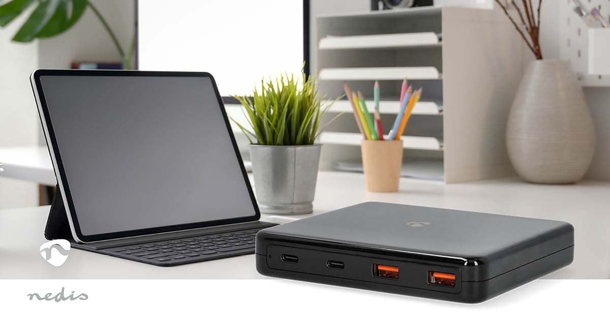 Nedis Desk Chargers | 65 W | GaN | 1.5 / 2.0 / 2.5 / 3.0 / 3.25 A | Number of outputs: 4 | USB-A / USB-C™ | Euro | 1.50 m | Automatic Voltage Selection