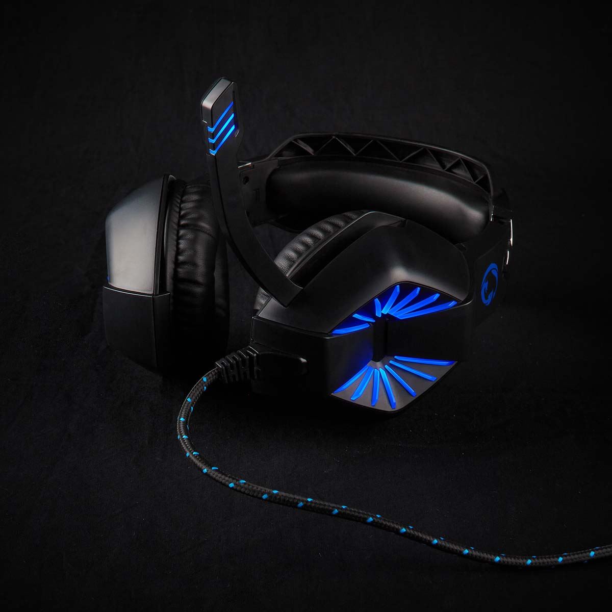 Nedis Gaming Headset | Over-Ear | Stereo | USB Type-A / 2x 3.5 mm | Fold-Away Microphone | 2.20 m | LED