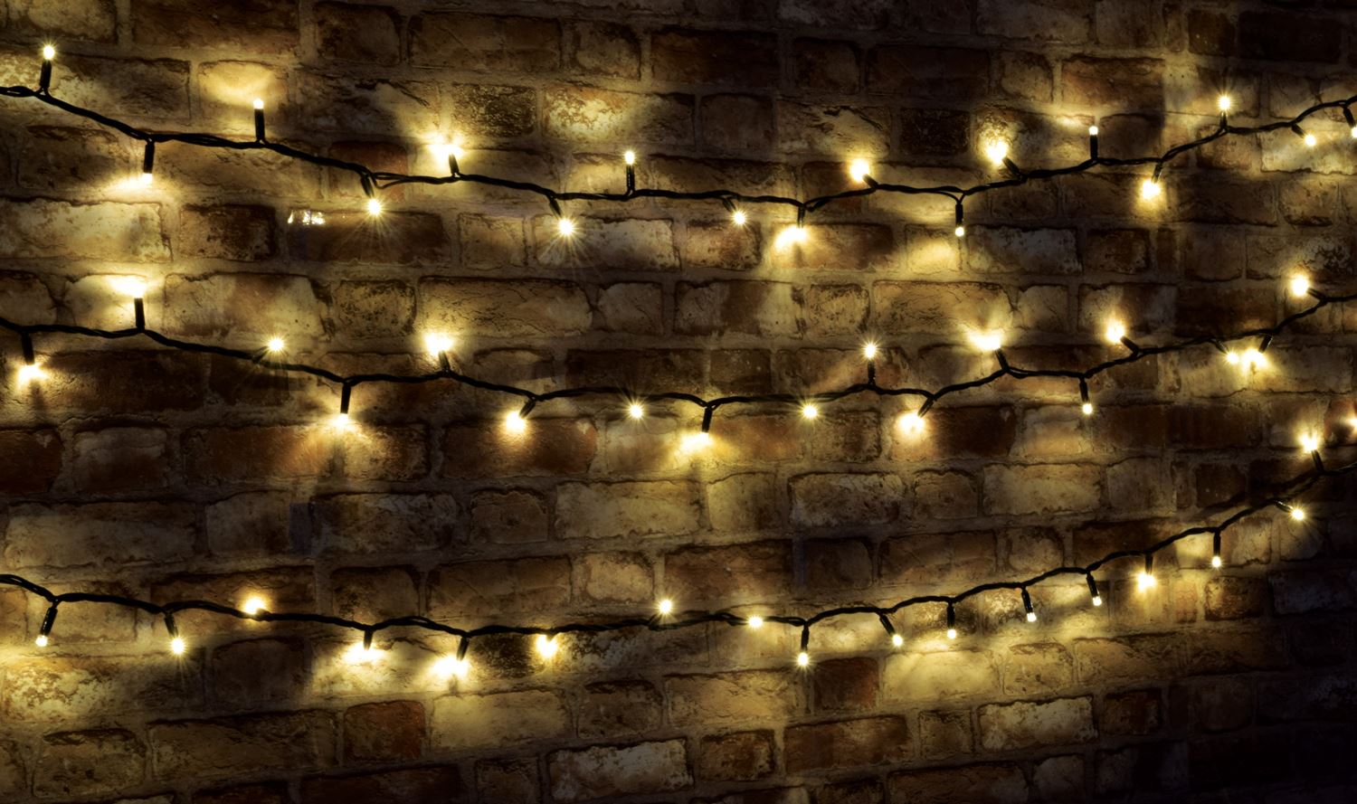 Lyyt 90 LED 9m Lyyt-Link Heavy Duty LED String Lights [Linkable] - Warm White