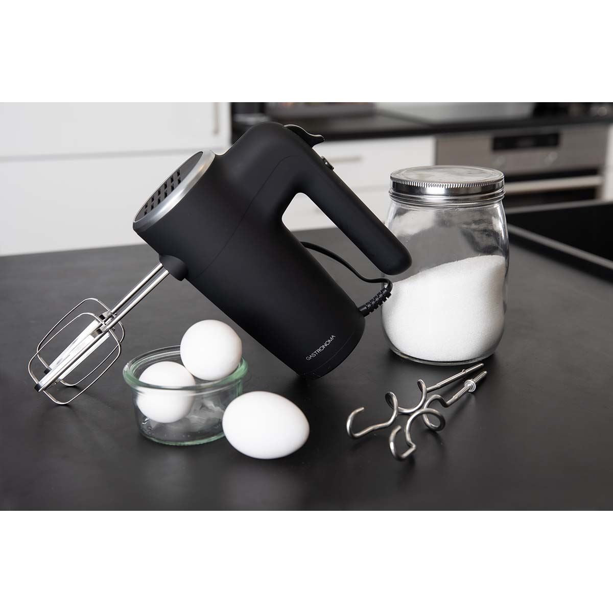 Gastronoma Electric Hand Mixer with 6 speeds & Turbo setting, 2 Chrome Plated beaters & 2 Chrome Plated dough hooks inc, all dishwasher safe, Easy release button, 500W
