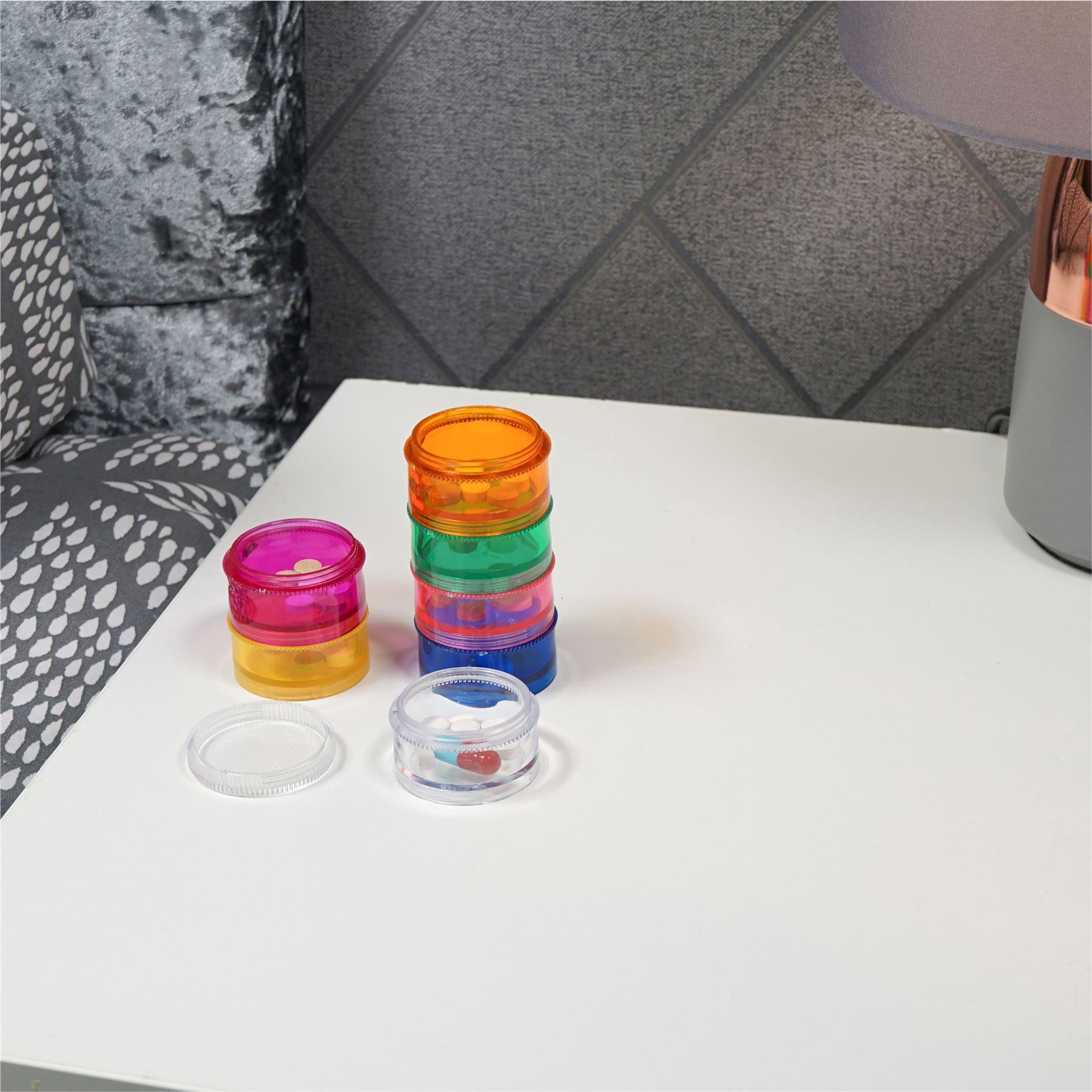 7 Day Stackable Pill Dispenser Tablet Organiser Tower 1 Compartment per Day for Those who take Tablets on a Daily Basis Easy Medication Management and Organisation Easy to Open Perfect for Travel