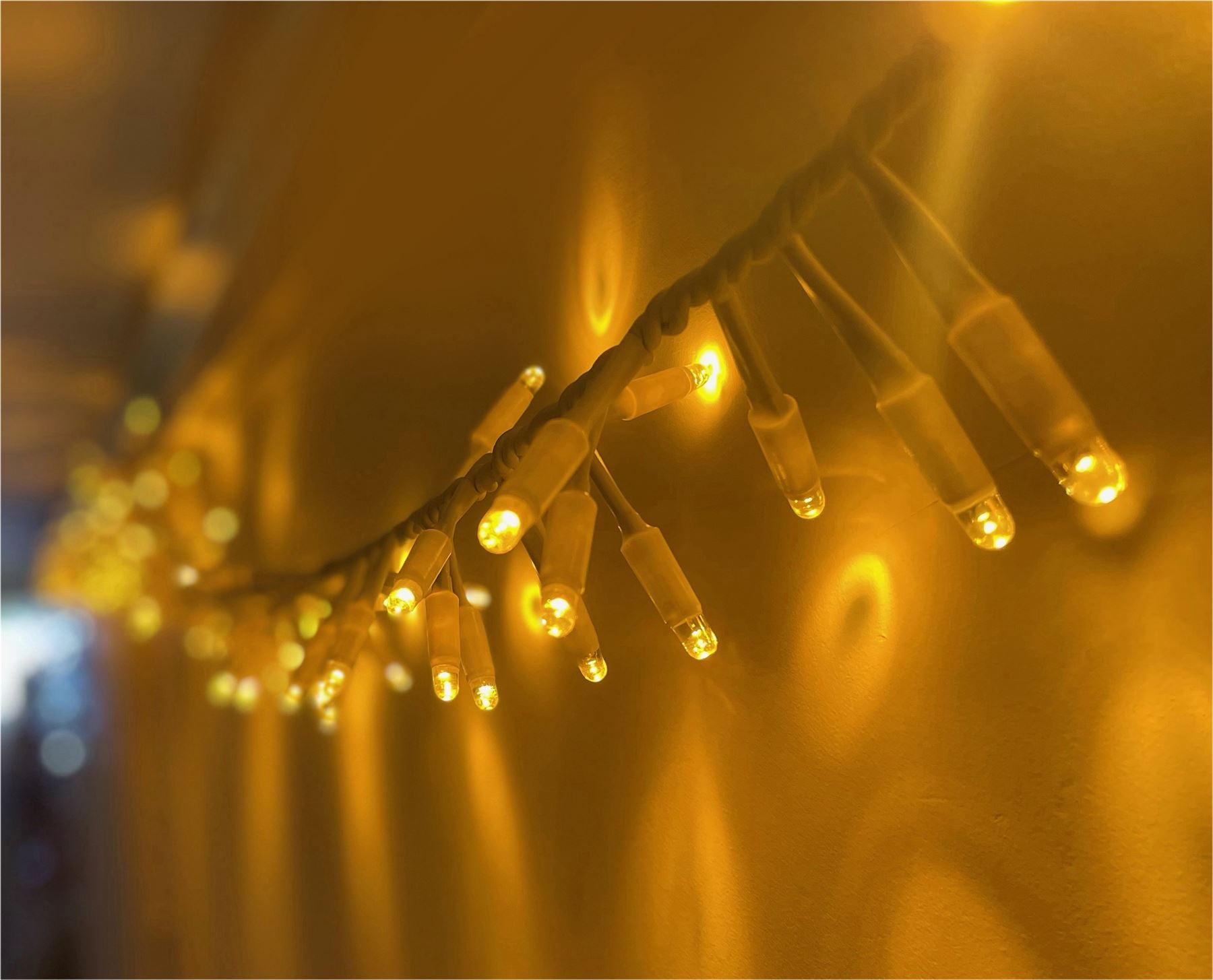 5m Easy-Connect Copper Gold Warm White 250 LED Cluster String Lights With Interconnectable White Rubber Cable