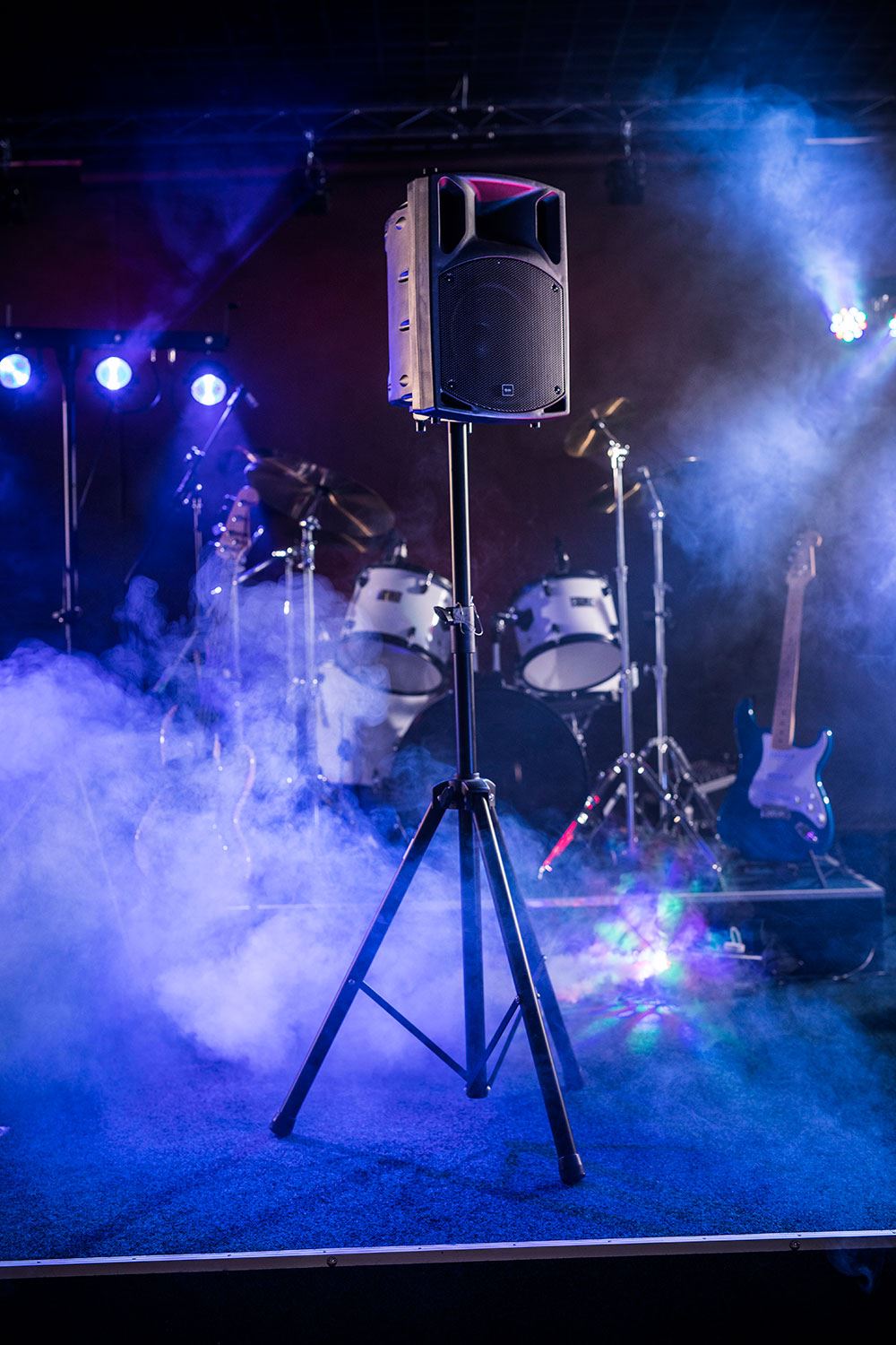 QTX QX10BT 10" 150W Powered Active Bluetooth  Speaker