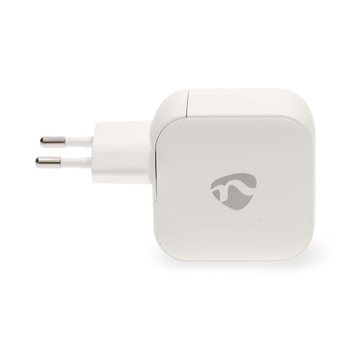 Nedis EU Euro Travel Wall Charger | 70 W | GaN | PD3.0 | Quick charge feature | 1.5 / 2.25 / 2.5 / 3.0 / 3.5 A | Number of outputs: 3 | USB-A / 2x USB-C™ | Automatic Voltage Selection | White