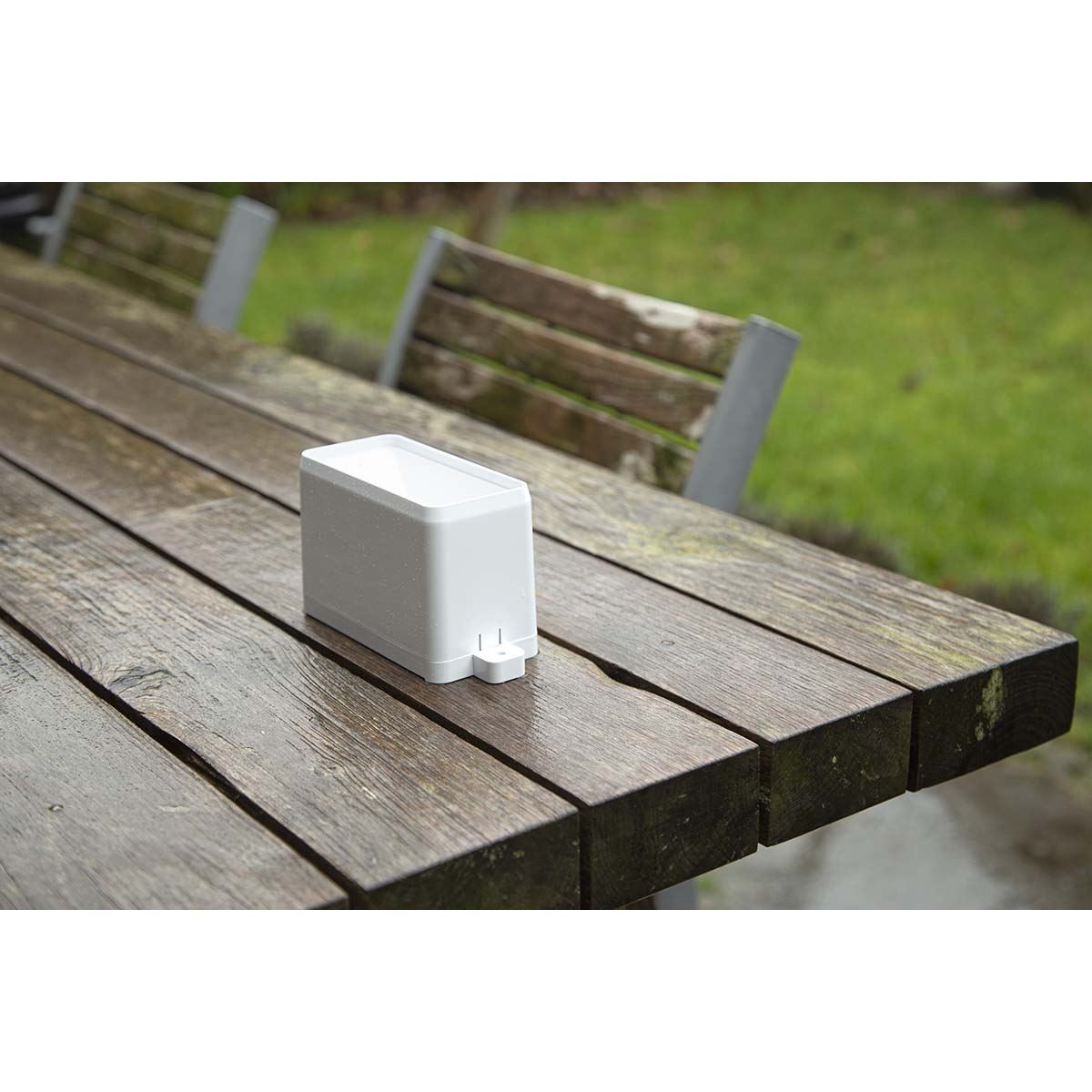 Alecto WS-1200 Indoor Wireless Weather Station, Rainfall Sensor, Humidity, Temperature, Hygrometer & More - White