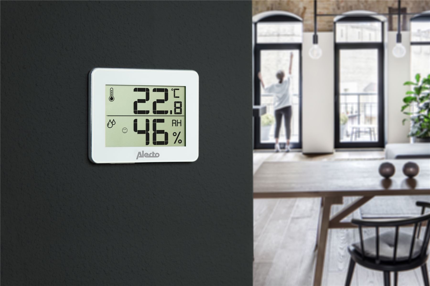 Alecto Indoor Large LCD Display Thermometer / Hygrometer - White / Silver