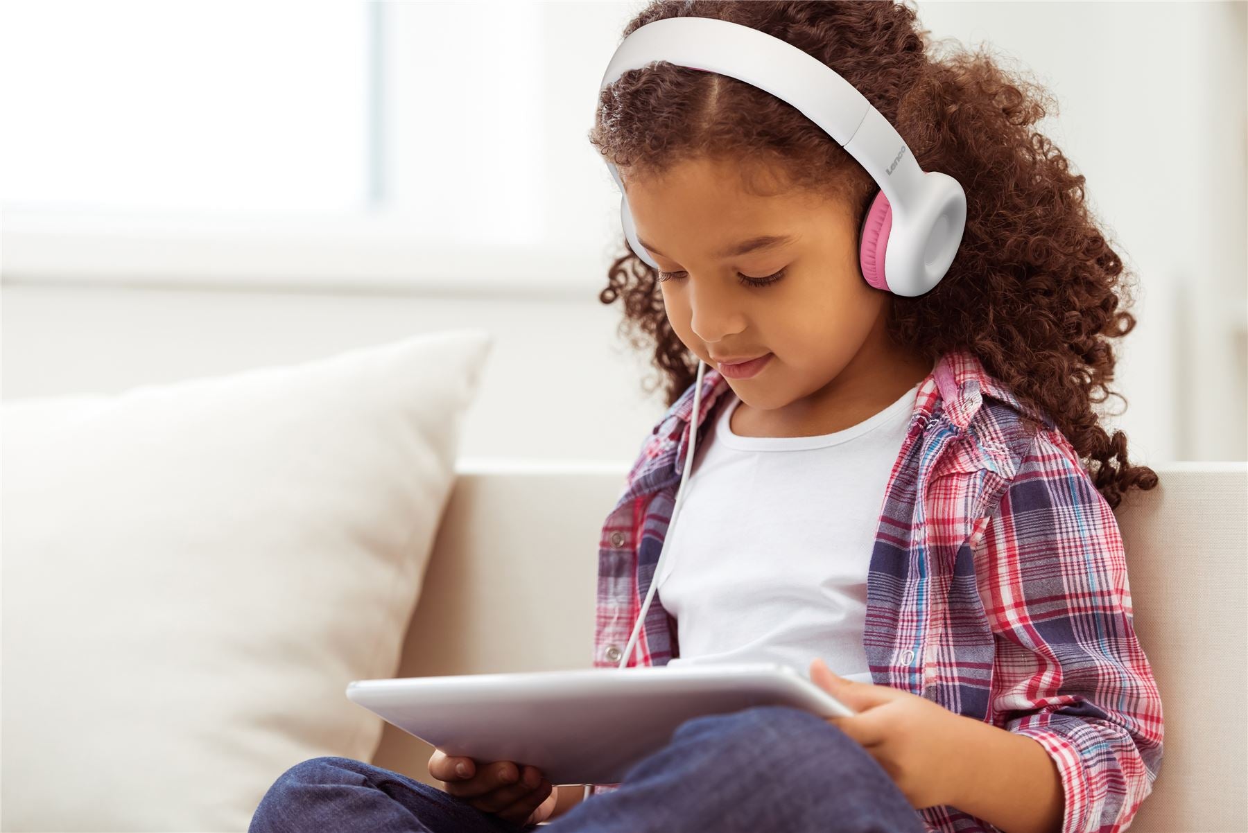 Lenco Kids Headphones Limited 85dB with stickers - Pink