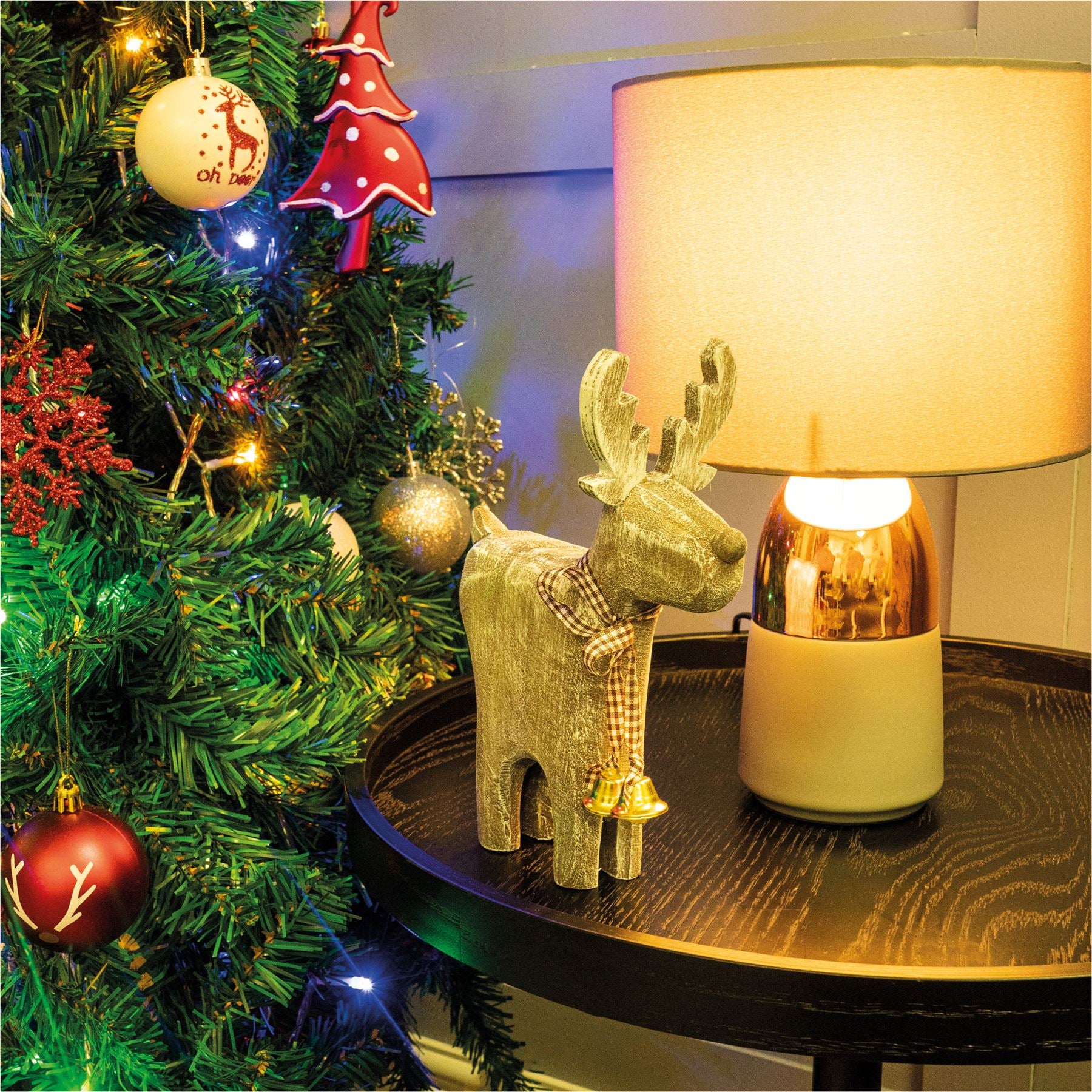 Rustic Wooden Christmas Reindeer Decoration Ornament